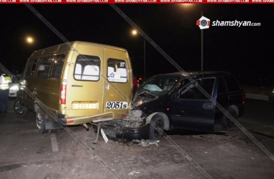 Խոշոր ավտովթար Երևանում. Մարզահամերգային համալիրի մոտ բախվել են թիվ 37 երթուղին սպասարկող Газель-ը և Opel-ը. կան վիրավորներ. shamshyan.com