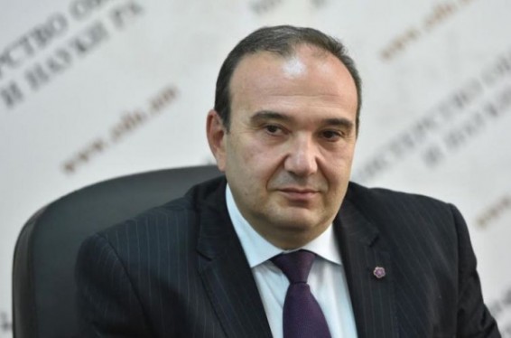 Հայաստանում ռուսերենը ստացել է օտար լեզվի կարգավիճակ. Լևոն Մկրտչյանը՝ ՏԱՍՍ-ին