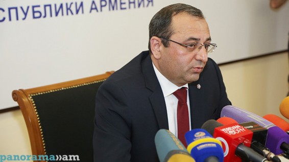 Это варварство: министр охраны природы Армении об отстреле белоголовых сипов