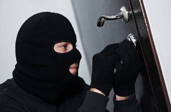 Երևանում թալանել են ՀՀ գլխավոր դատախազության աշխատակազմի բաժնի պետի տունը. գողոնը կազմում է մի քանի միլիոն դրամ. shamshyan.com