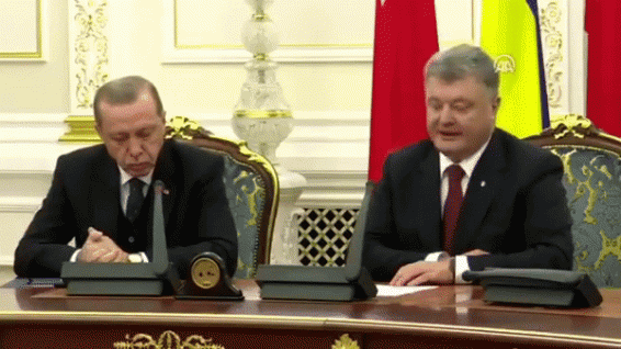 Эрдоган задремал на встрече с Порошенко
