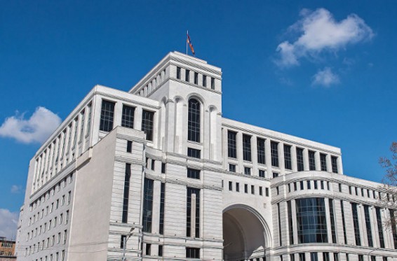 Հնարավոր չէ ամեն ինչ փողով գնել․ՀՀ ԱԳՆ–ն՝ Բյուլբյուլօղլուի որոշման մասին