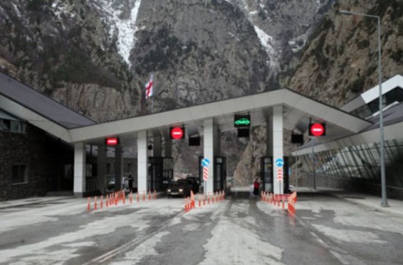 Ստեփանծմինդա-Լարս ավտոճանապարհը փակ է բեռնատարների համար