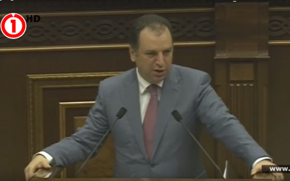 Video. 27 տարեկան 10 օրականին ևս կարող ենք զորակոչել բանակ. Վիգեն Սարգսյան