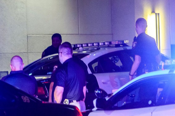 Սանտա Կլաուսի կոստյումով տղամարդը հելոուինյան երեկույթի ժամանակ վիրավորել է 4 հոգու