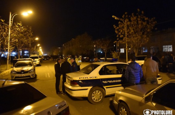 «Մանուշակ» մանկապարտեզում մանկահասակ երեխային պատանդ վերցրած և 2 անձի սպանության փորձ կատարած տղամարդուն մեղադրանք է առաջադրվել