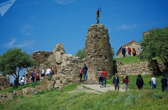 Զբոսաշրջությունը մինչև տարեվերջ կարող է 2,8 մլրդ դոլար բերել Վրաստանին