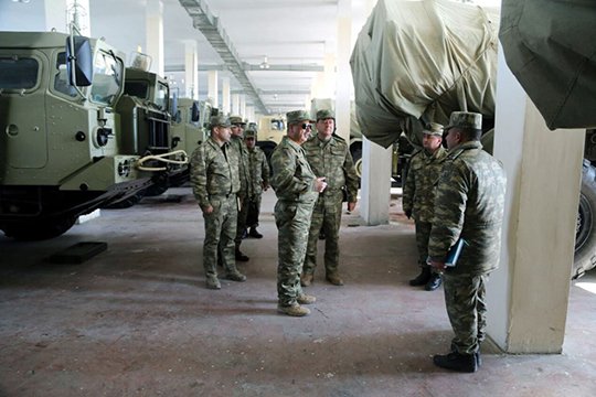 Զաքիր Հասանովը ստուգել է առաջնագծի մերձակա գոտում հրթիռային և հրետանային ստորաբաժանումների մարտական պատրաստվածությունը