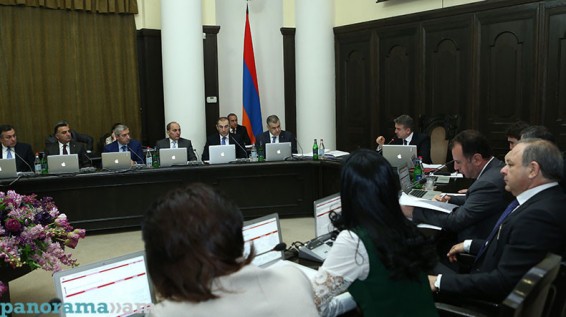 Մաքսային մարմիններում և որոշ առևտրային բանկերում տոնական օրերին կսահմանվի հերթապահություն