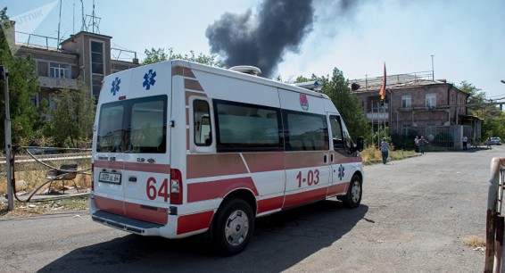 Крупное ДТП в Армении с участием военных: врачи борются за жизнь