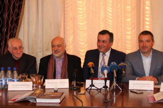 Ներկայացվել է Օպերայի և բալետի ակադեմիական թատրոնի մասին գիրքը