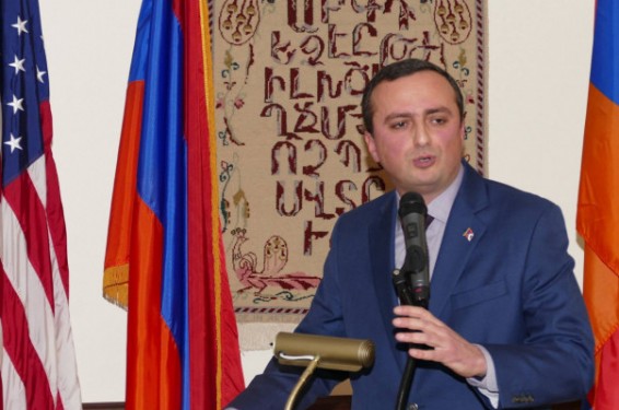 ԱՄՆ-ում Արցախի ներկայացուցիչը մասնակցել է Նյու Յորքի հայկական եկեղեցում տեղի ունեցած միջոցառմանը