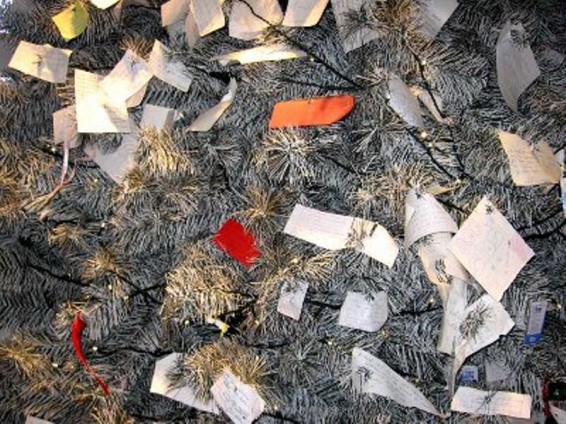 Նեապոլում ավելի քիչ, քան մեկ օր տեղադրված տոնածառը գողացել են