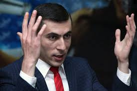 «Հայաստանում լրիվ մարտն է». Գագիկ Սուրենյան