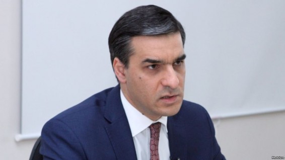 Երեխաներին առնչվող դեպքերը լուսաբանելիս պետք է առաջնորդվել չվնասելու սկզբունքով. Արման Թաթոյան