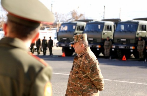 ՀՀ ԶՈւ գլխավոր շտաբի պետը դիտարկել է ձﬔռային զորակոչի նախապատրաստական աշխատանքները