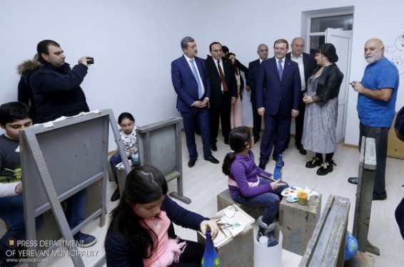 Տարոն Մարգարյանը ներկա է գտնվել Շենգավիթի Պատանեկության ստեղծագործական կենտրոնի վերաբացման արարողությանը