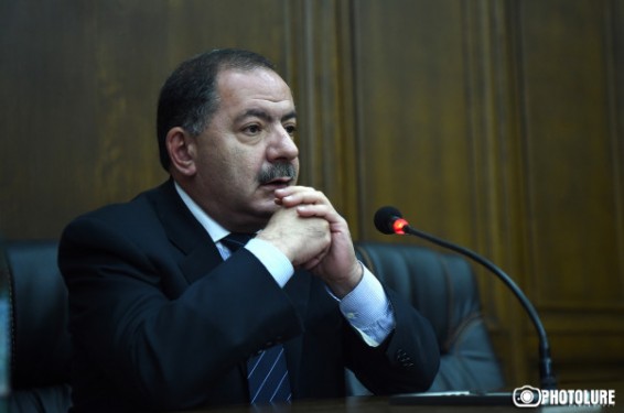 Ակնհայտ է, ունենք սոցիալական լուրջ խնդիրներ, բայց սոցիալական բնույթի մեծ ցնցումներ չեմ կանխատեսում. Աղվան Վարդանյան