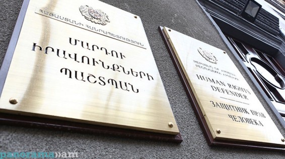 Представители офиса омбудсмена Армении навестили объявивших голодовку членов группы «Сасна црер» А.Биляна и С.Барсегяна