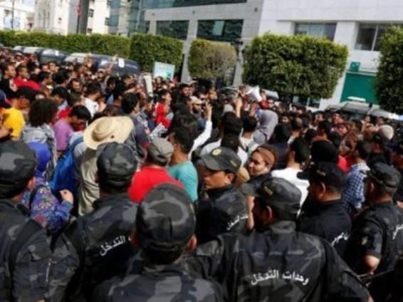 Թունիսում ձերբակալությունները շարունակվում են