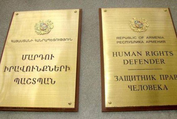 Արայիկ Խանդոյանը հայտնել է, որ ունի երիկամների ցավ և գլխացավ. ՄԻՊ աշխատակազմից այցելել են «Սասնա ծռերի» հացադուլավոր անդամներին