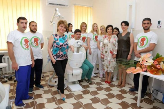 Photo. Ռուզաննա Խաչատրյանը նվիրատվություն է կատարել