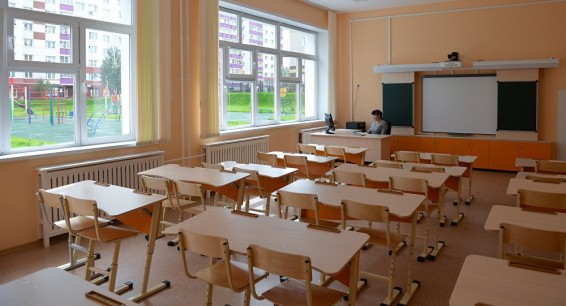 Минобразования Армении не урезает учительский хлеб - комментарий