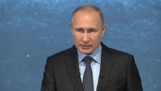 Путин призвал противостоять «сорнякам националистической идеологии»