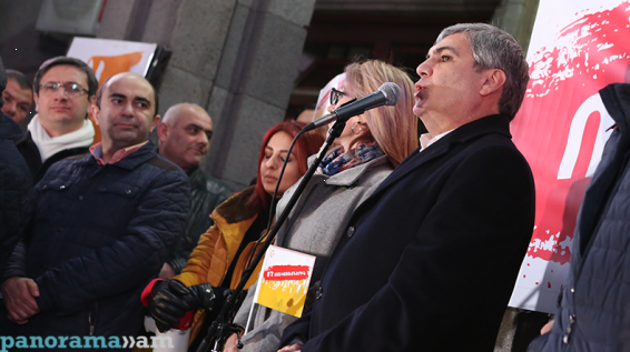 Арам Саргсян на митинге против роста цен: Экономика Армении – не дойная корова, ее доведут до того, что она вскоре сдохнет