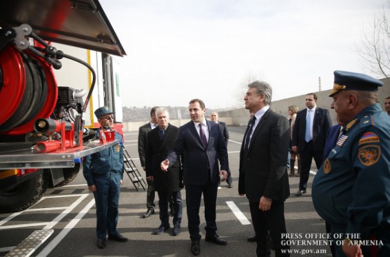 «Արտակարգ իրավիճակների նախարարությունում կարճատև մտածելու իրավունք ուղղակի չունենք». Կարեն Կարապետյանն այցելել է ԱԻՆ