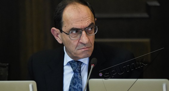 МИД Армении: на мирные требования Азербайджан отвечает угрозой применения силы