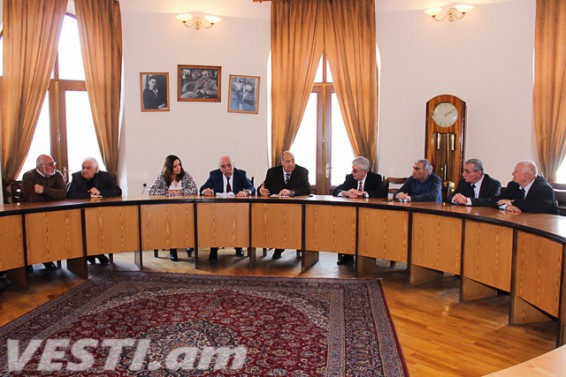 Հայաստանի ստեղծագործական և գիտական մտավորականության ներկայացուցիչները զսպվածության կոչ են անում Ռուբեն Գրիգորյանին