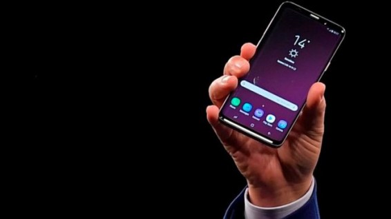 Samsung представила Galaxy S9 и S9 Plus с новыми возможностями