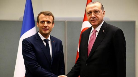 Президент Эрдоган провел телефонные переговоры с президентом Франции Макроном