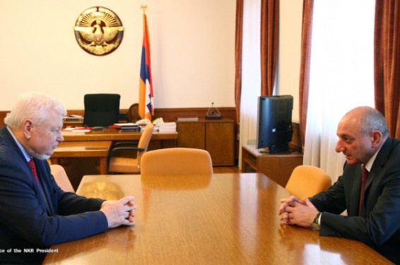 Բակո Սահակյանն ընդունել է Անջեյ Կասպշիկին