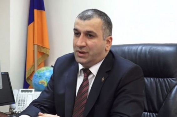ՀՀ-ում առանց վավերական արտոնագրի կամ կացության կարգավիճակի բնակվող օտարերկրացիները կտուգանվեն 50-100 հազ դրամով. Մ. Բիչախչյան