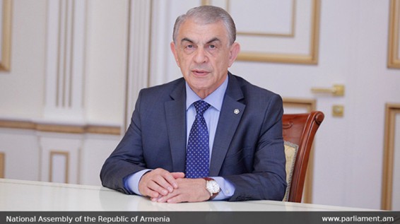 Ара Баблоян: На вакантную должность председателя Конституционного суда Армении предлагаю парламенту кандидатуру Грайра Товмасяна