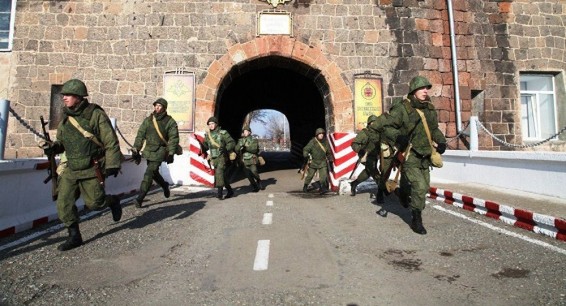 Подразделения военной полиции будут созданы на российской базе в Армении