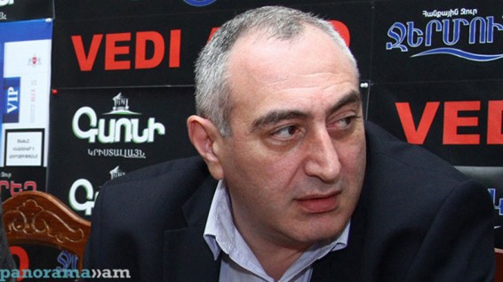 Պետք է աշխատել «հանուն», ոչ թե «ինադու». Կարեն Քոչարյան