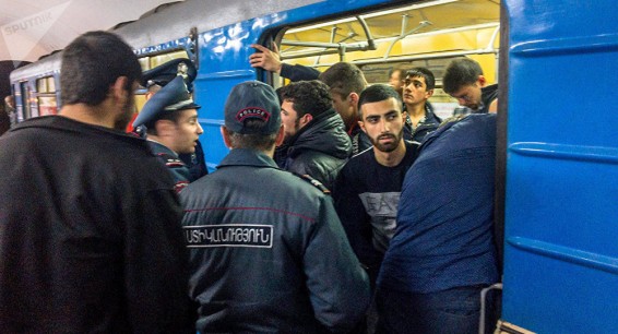 Вагоны застряли в тоннелях метро Еревана, что говорит Метрополитен?