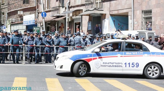 Полиция Армении предупредила Никола Пашиняна: правоохранительные органы могут разогнать митинг