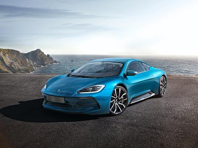 Isdera-ն մշակել է առաջին սուպերքարը