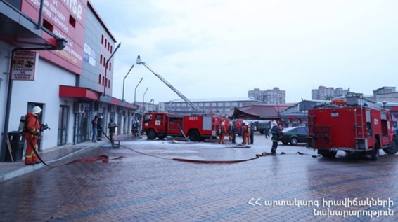 «Փեթակ» և «Երևան» տոնավաճառներում հակահրդեհային համակարգի խախտումներ են հայտնաբերվել