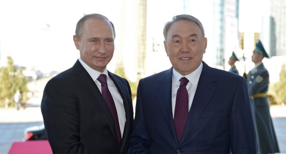 Путин и Назарбаев обсудили политическую обстановку в Армении