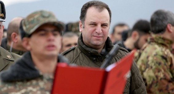 Врио министра обороны Армении заявил об отставке