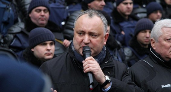 Пашинян встретился с Додоном