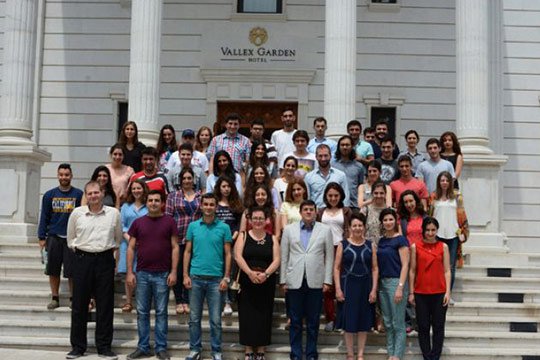 Արցախի վարչապետը հանդիպել է «Լույս» հիմնադրամի ուսանողների հետ