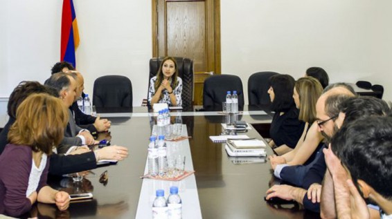 Նախարարն ու կինոոլորտի մասնագետները խոսել են «Կինոյի մասին օրենքի» նախագծից