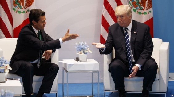 Трамп и Пенья Ньето поспорили о стене на границе США и Мексики