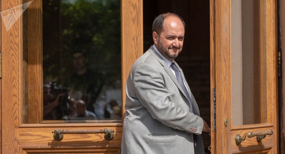 Скандал вокруг Араратского бакалавриата: аудит не повлиял на мнение министра